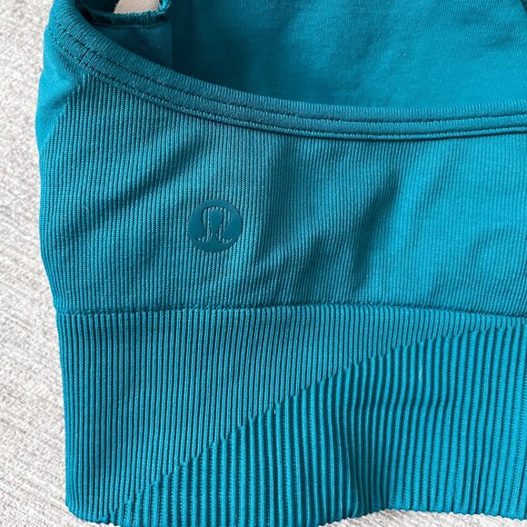 Lululemon Sports Bra - Picture 3 of 3